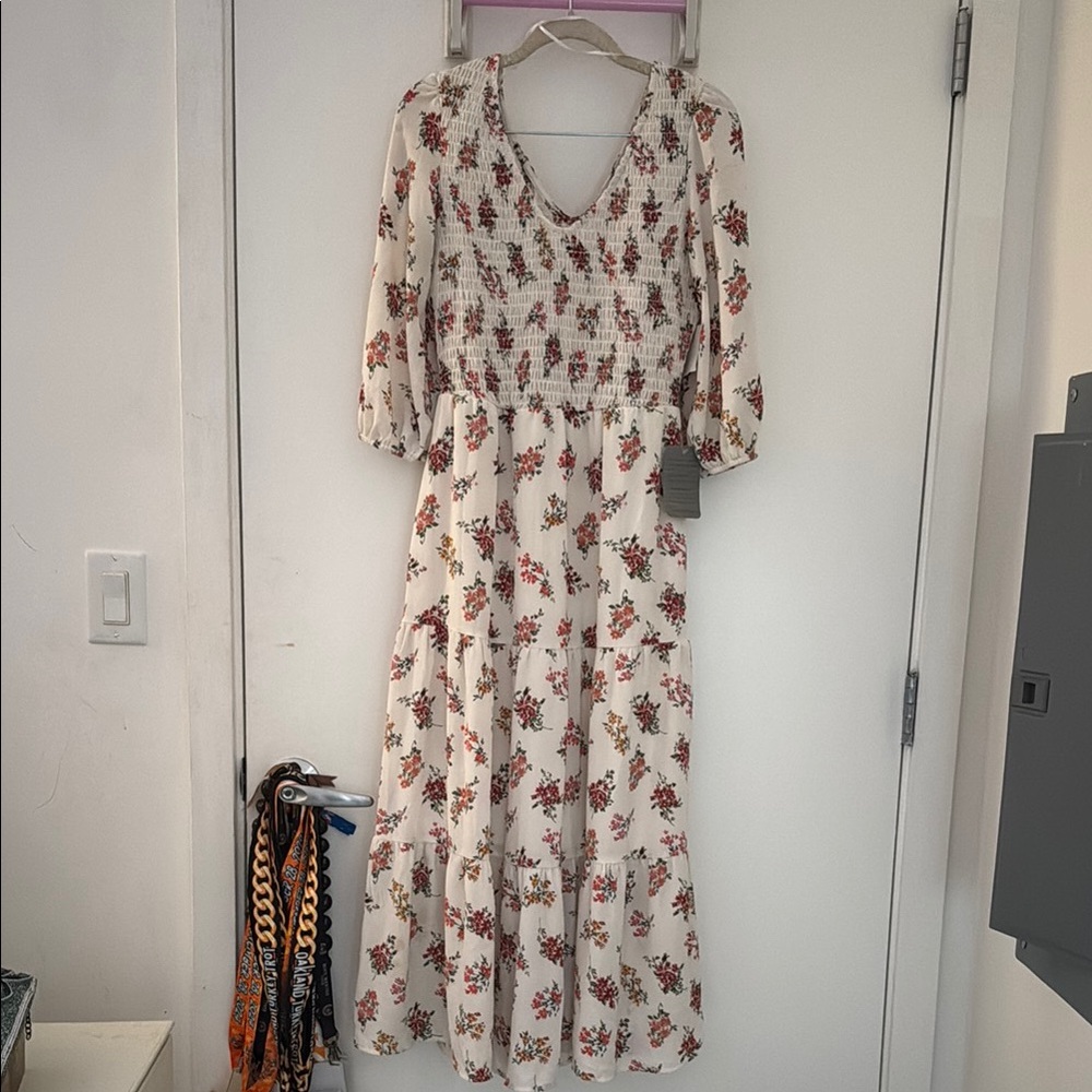 Cream V-Neck Bishop Sleeve Sundress for Wedding Guests